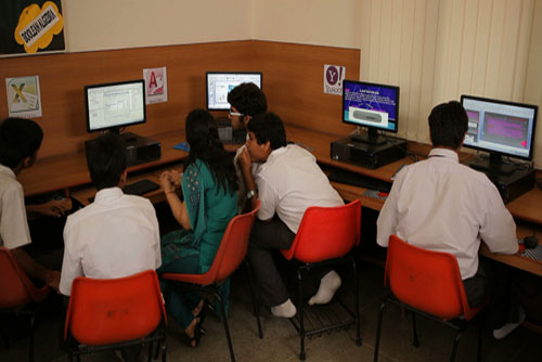 COMPUTER LAB
